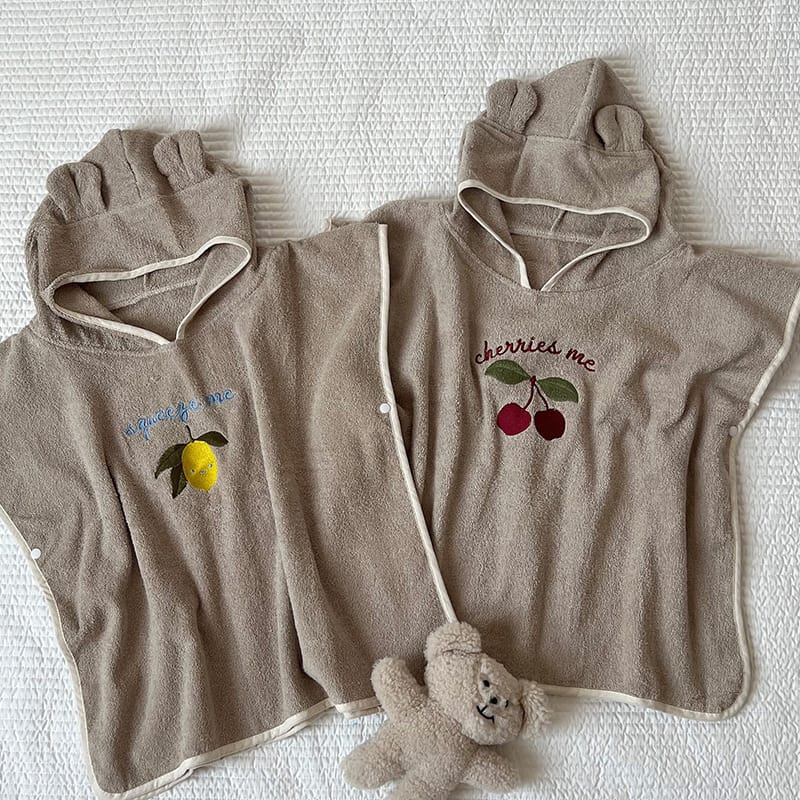 Hooded Fruit Embroidery Bath Towel Cape 刺繍 プールタオル ケープ【mh0013348】 mamahalo accessories ベビーブランケット・タオル