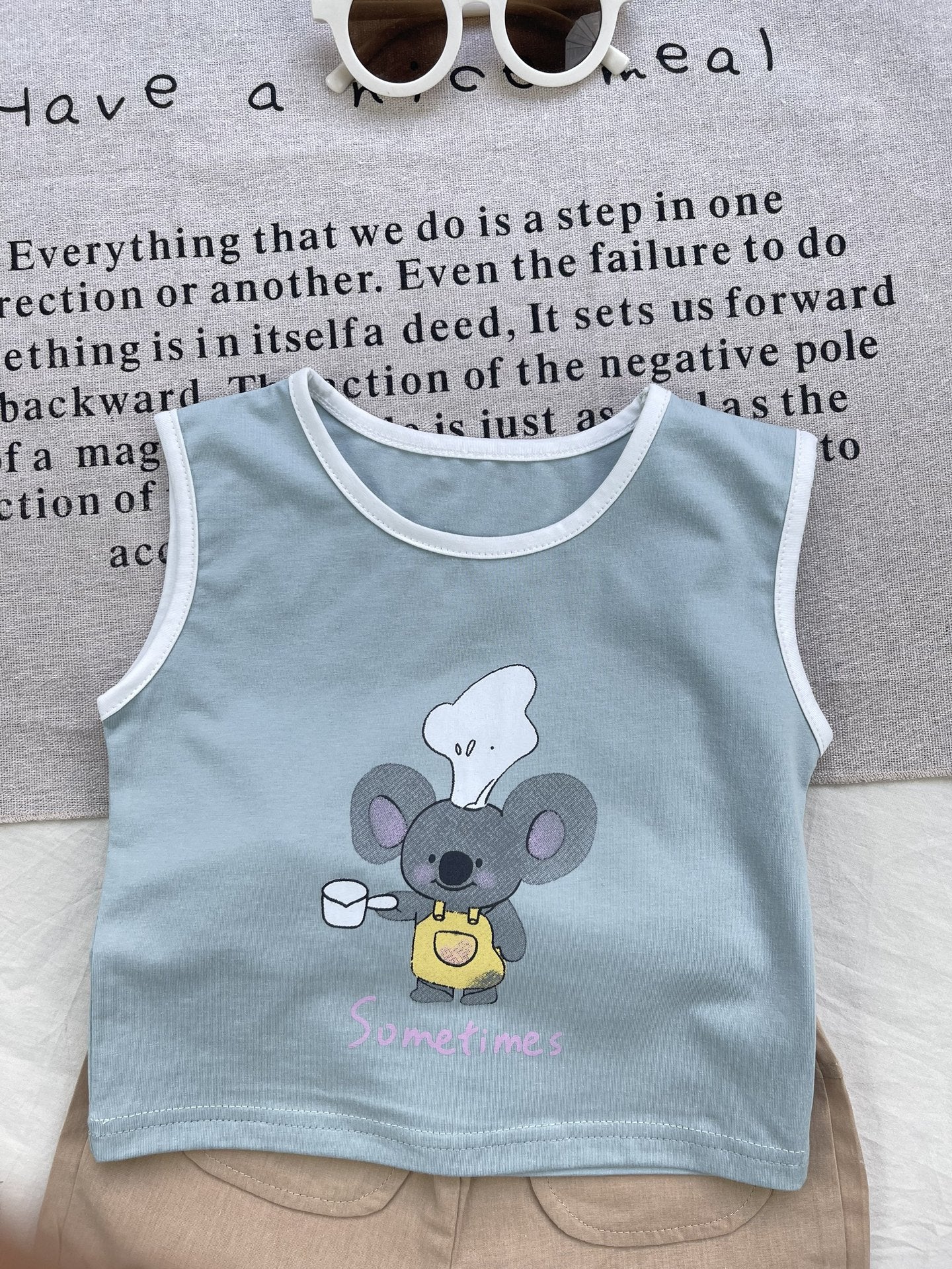Conjunto de camiseta sin mangas y pantalones cortos con gráfico de Koala Chef | Set de camiseta sin mangas y pantalones cortos de animales【mh0012924】