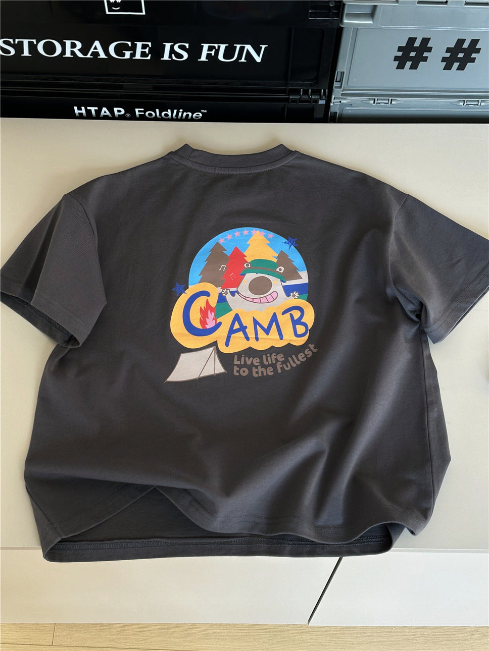 Camiseta con estampado Camp Graphic Tee de manga corta【mh0012951】