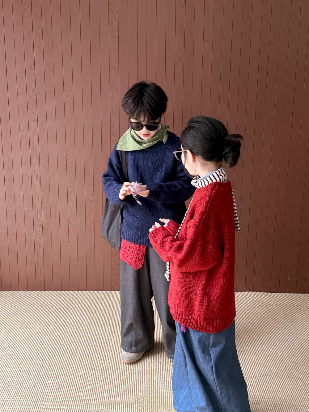 ニットセーター キッズ 裏起毛 厚手 クルーネック 無地 ルーズフィット プルオーバー【mh0011674】