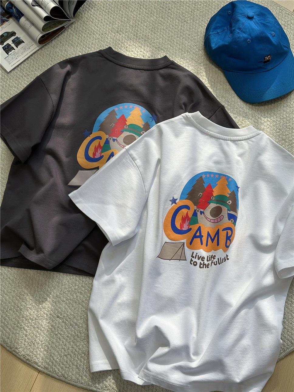 Camiseta con estampado Camp Graphic Tee de manga corta【mh0012951】