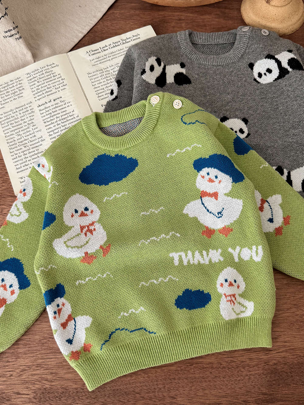 ニットセーター アヒル柄 厚手 クルーネック コットン ルーズフィット【mh0011690】