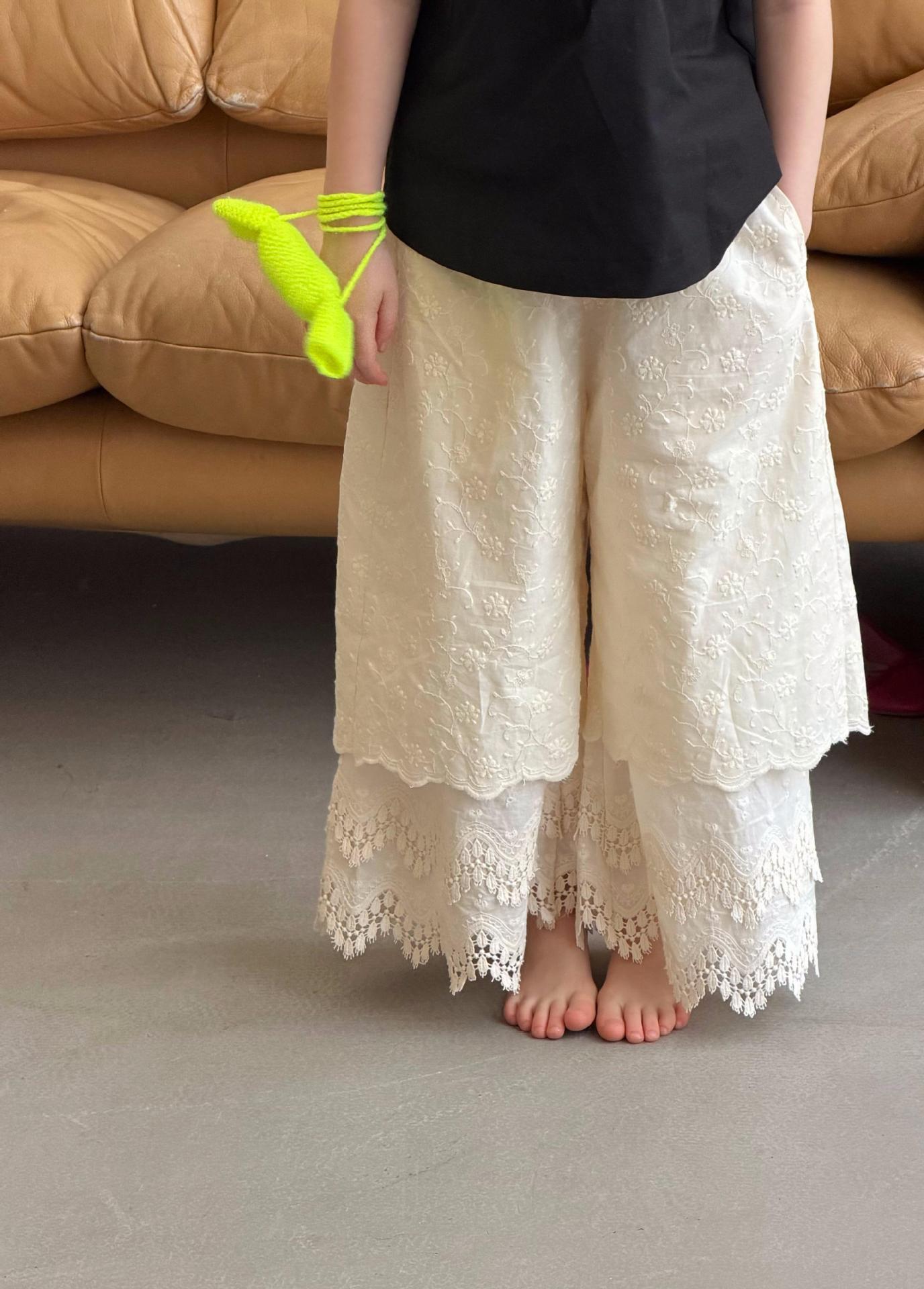 Tiered Eyelet Lace Pants 刺繍 レース クロップドパンツ【mh0012885】