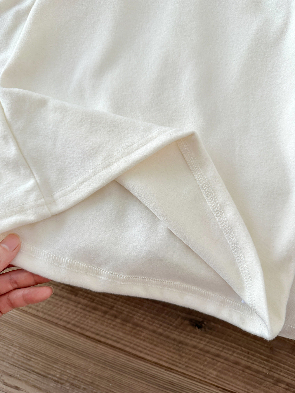 長袖Tシャツ キッズ ハイネック 無地 ベーシック くすみカラー トップス【mh0011664】