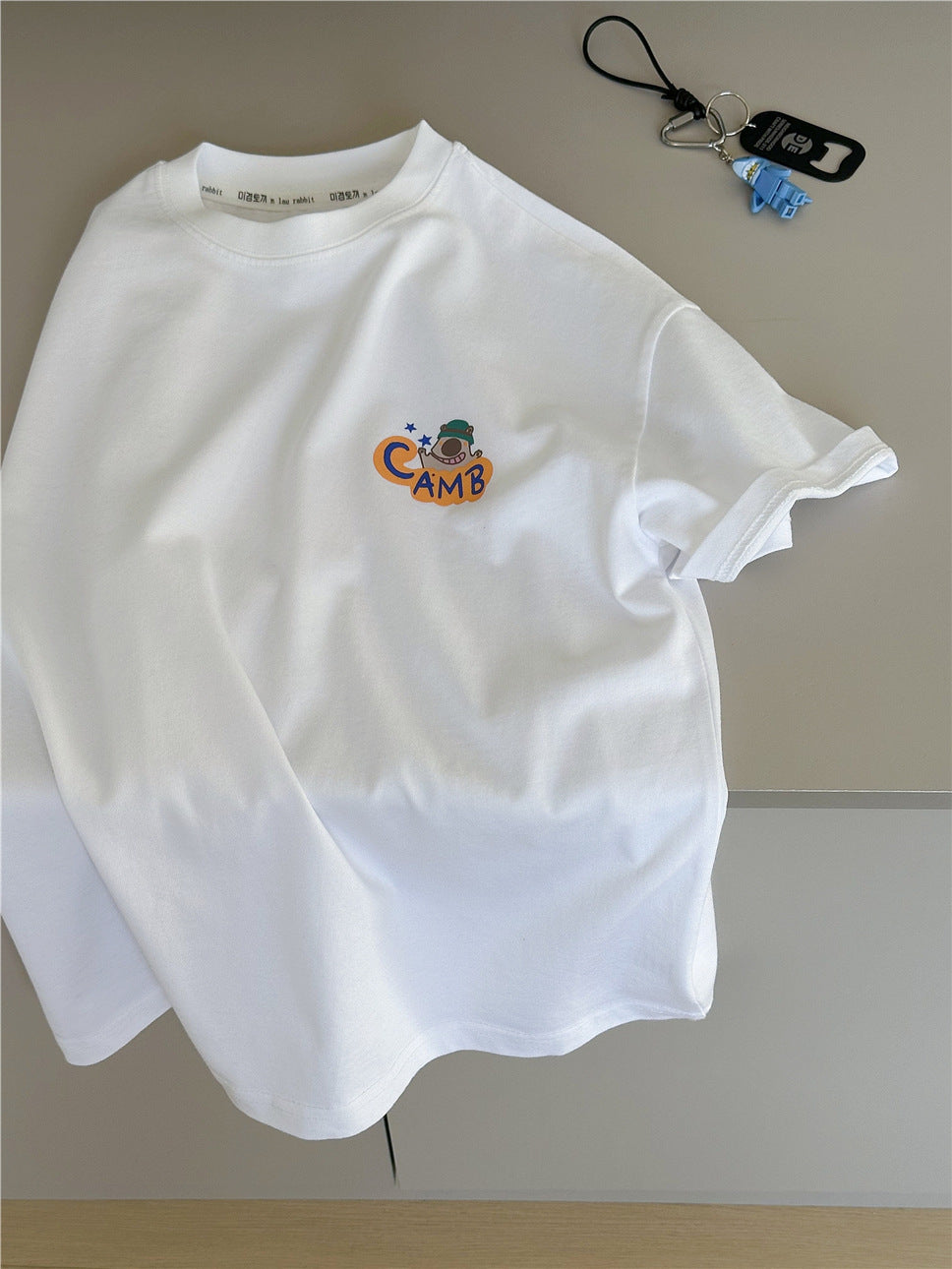Camiseta con estampado Camp Graphic Tee de manga corta【mh0012951】
