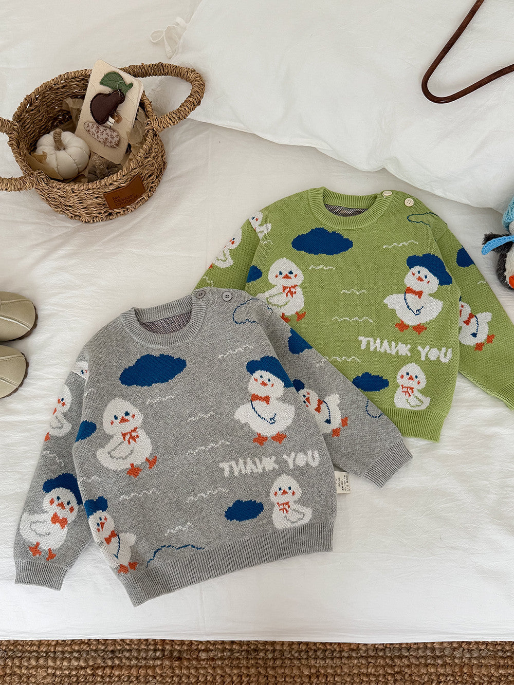 ニットセーター アヒル柄 厚手 クルーネック コットン ルーズフィット【mh0011690】