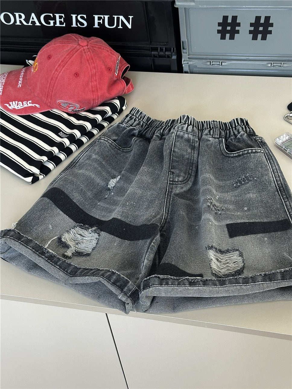 Distressed Denim Shorts ダメージデニム ハーフパンツ【mh0012938】