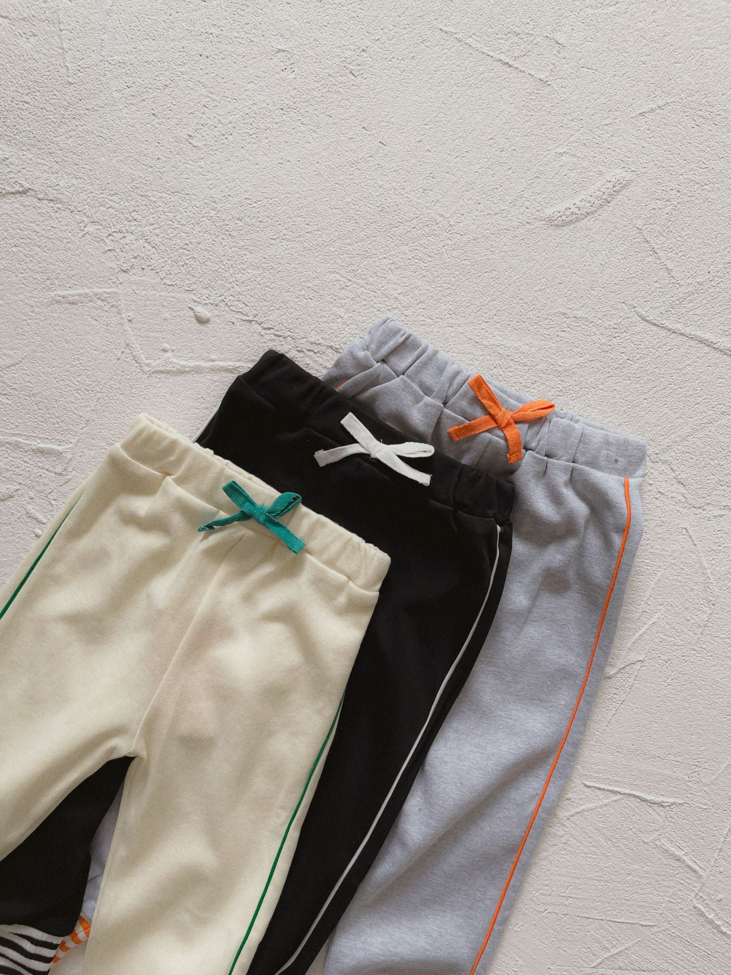 Stripe Trimmed Sweatpants サイドライン ジョガーパンツ【mh0012632】
