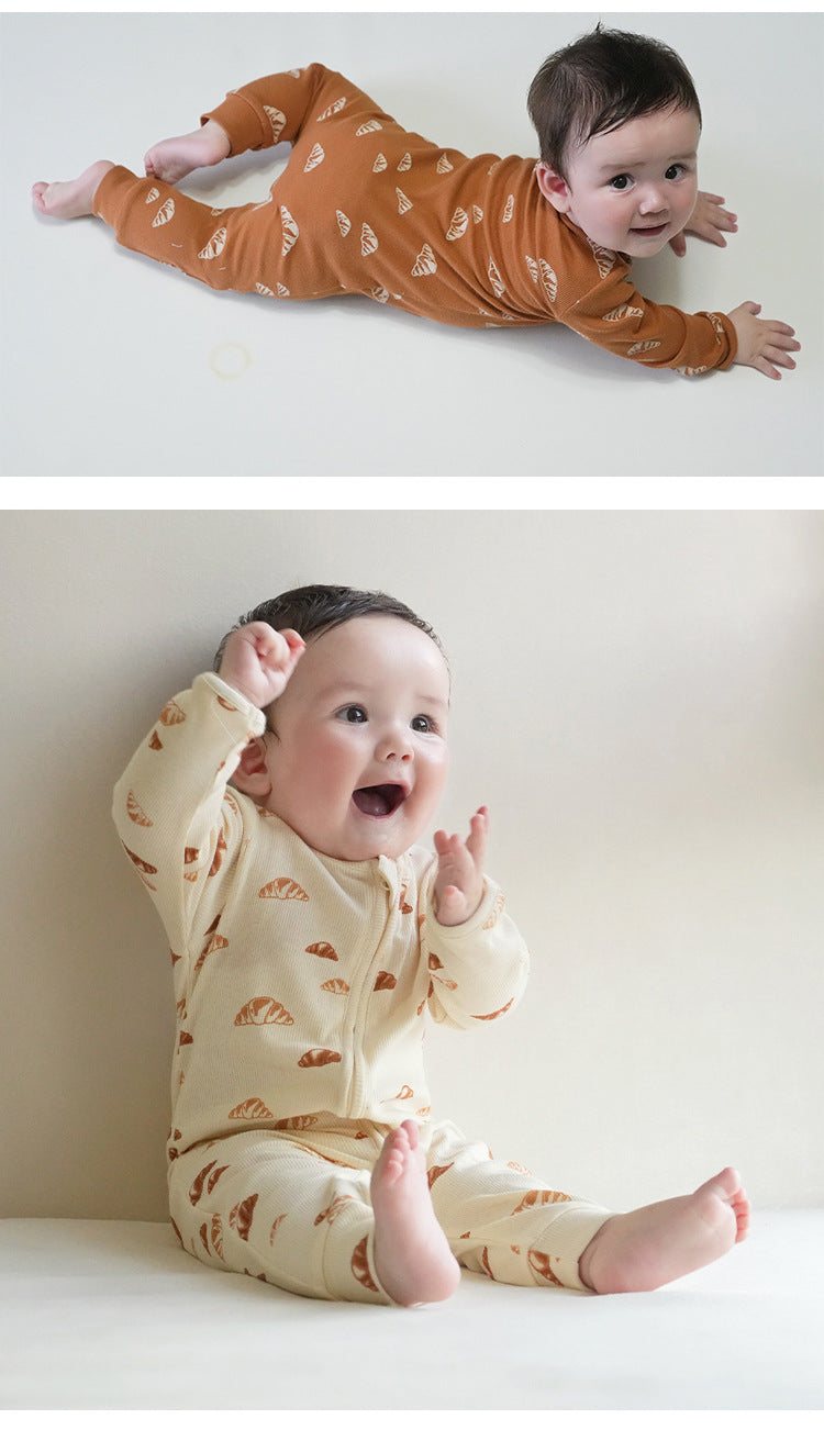 長袖ジャンプスーツ ジップアップ ブレッド クロワッサン 鳥 バード プリント カバーオール【mh0011730】