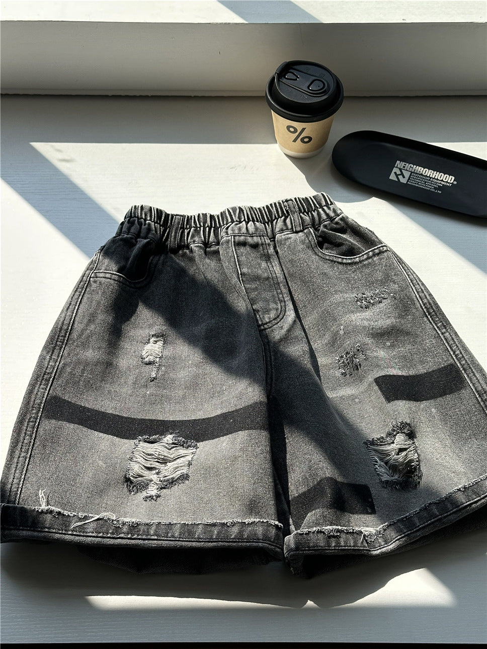 Distressed Denim Shorts ダメージデニム ハーフパンツ【mh0012938】