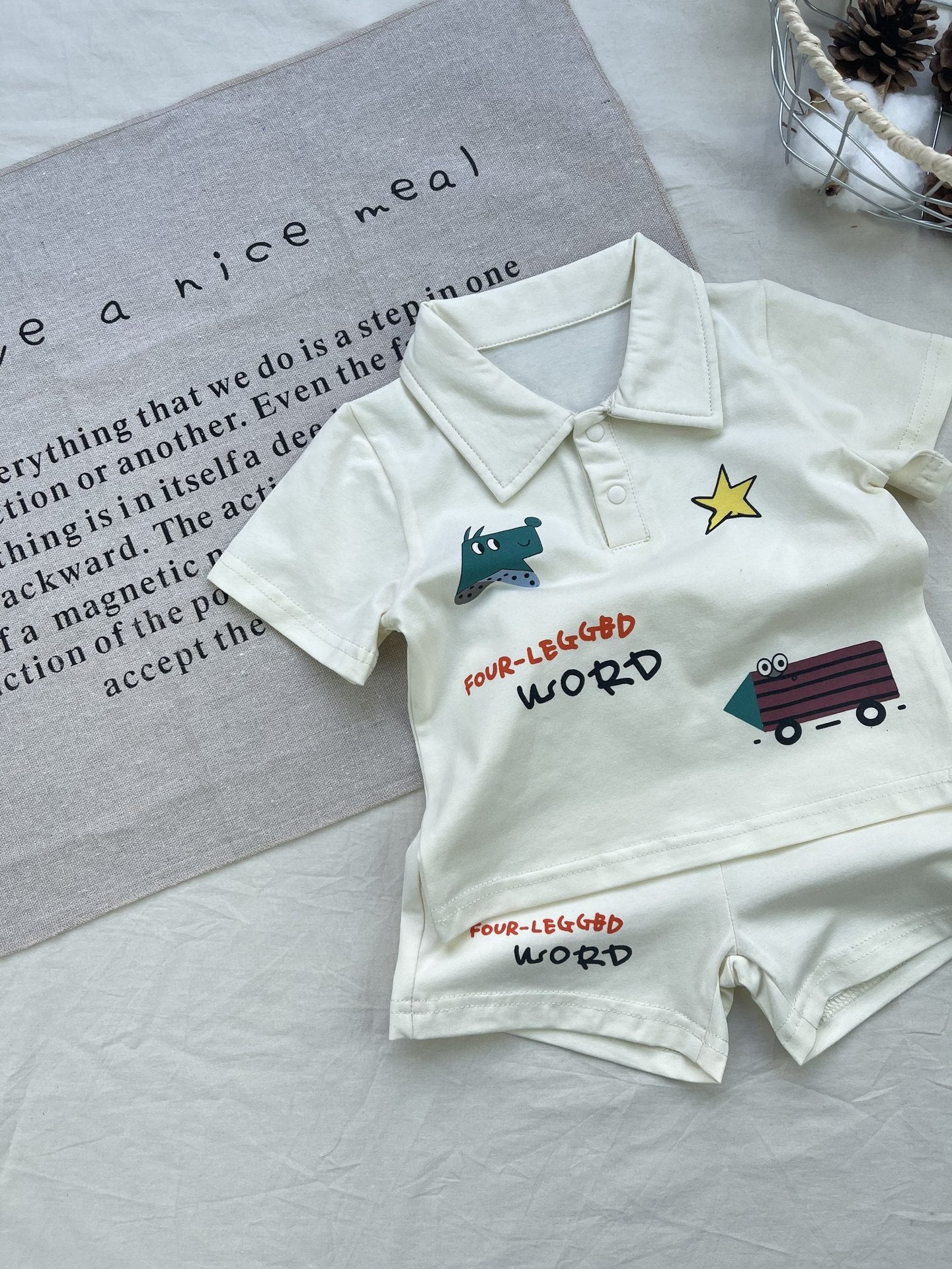Cartoon Polo Shirt Set クレヨン風イラスト 半袖ポロシャツ ショートパンツセット【mh0012919】
