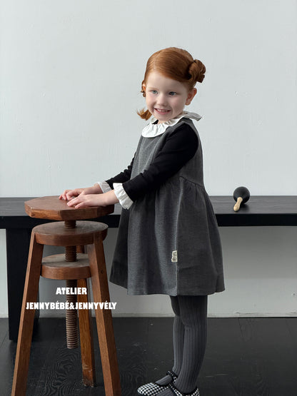 Camiseta de manga larga con cuello de volantes y vestido sin mangas para niña 【mh0014659】