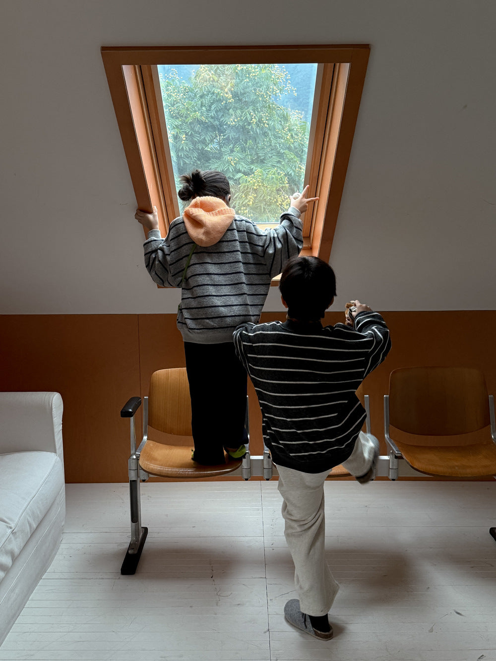 長袖スウェットシャツ キッズ ボーダー柄 裏起毛 厚手 クルーネック ルーズフィット【mh0011671】