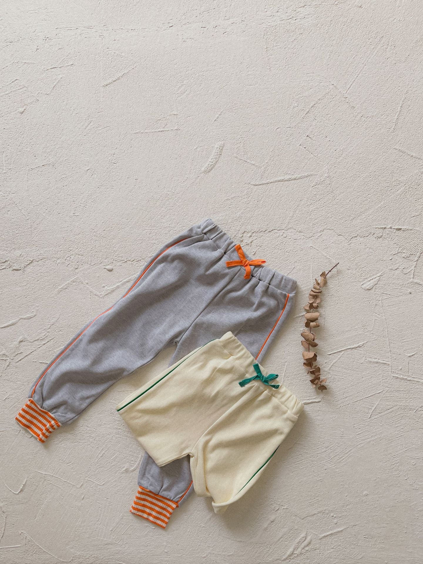 Stripe Trimmed Sweatpants サイドライン ジョガーパンツ【mh0012632】