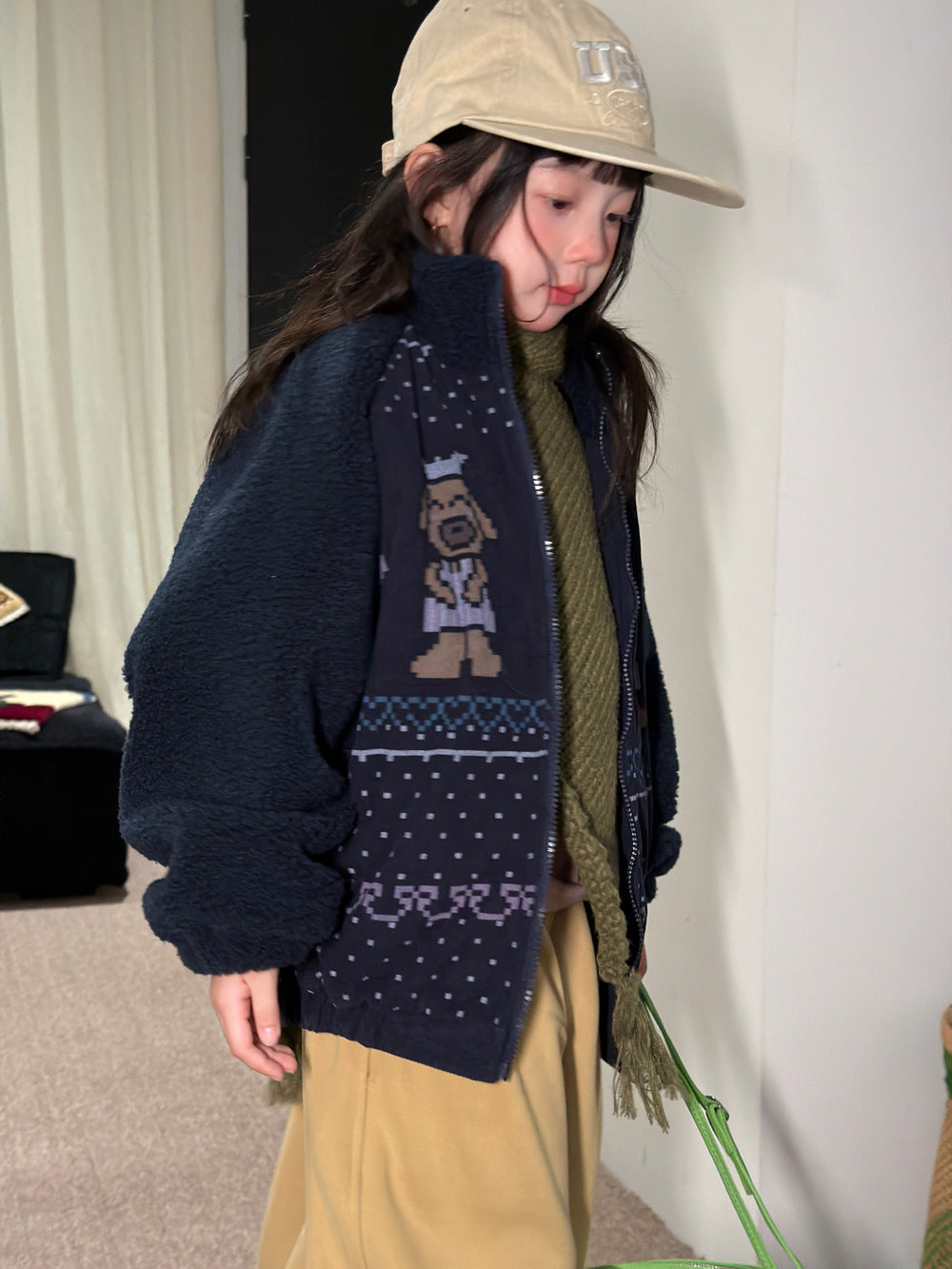 Children's jacket 2026 girls' winter thickened quilted zip-up jacket, children's corduroy patchwork sweater with cute accents【mh0014697】