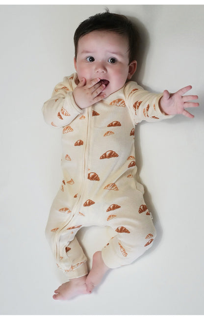 長袖ジャンプスーツ ジップアップ ブレッド クロワッサン 鳥 バード プリント カバーオール【mh0011730】