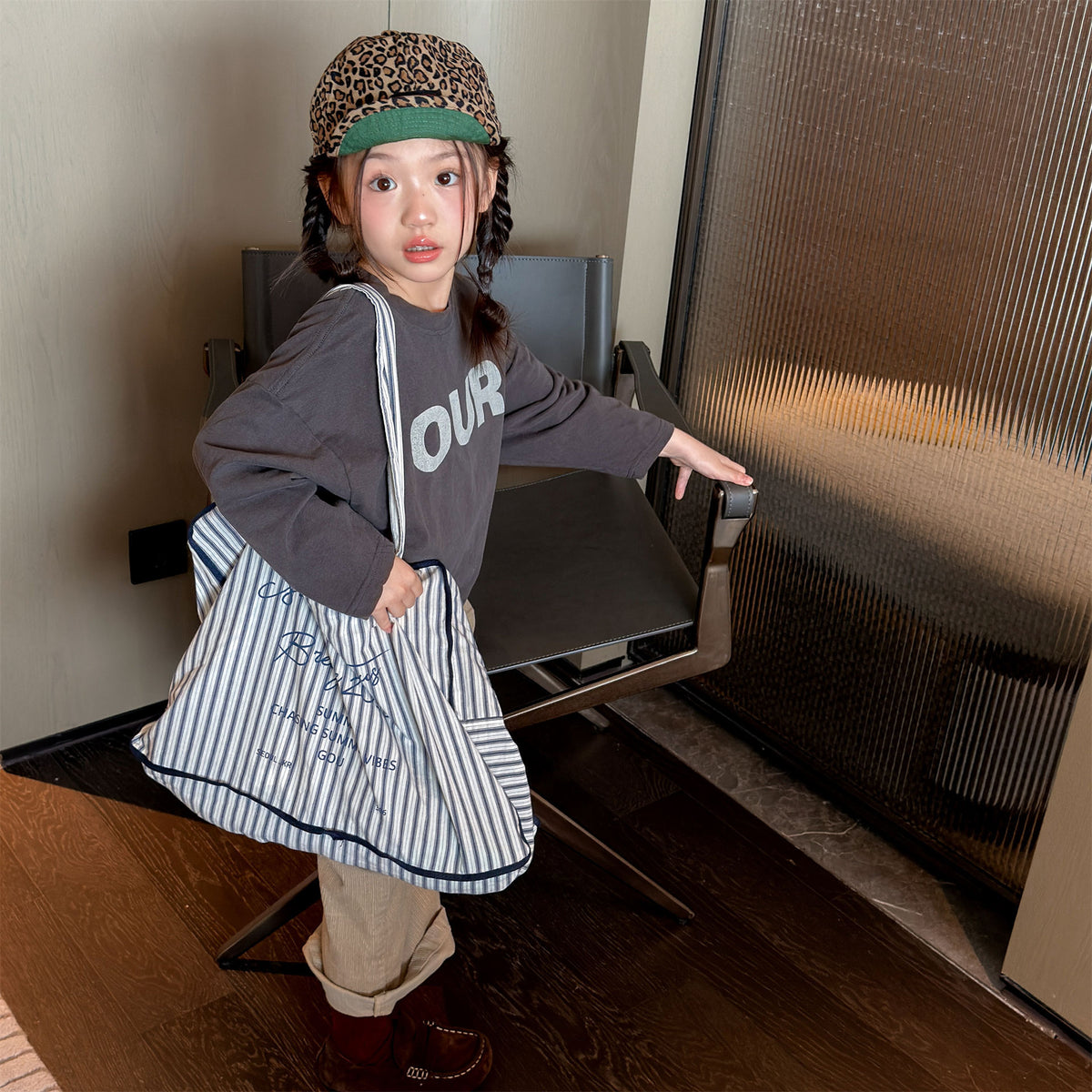 キッズ 英字プリント バックロゴ ルーズ 長袖Tシャツ【mh0014334】