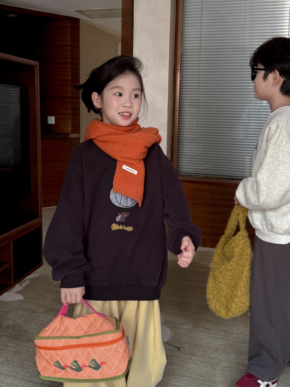 スウェットトレーナー キッズ 裏起毛 プルオーバー クルーネック 厚手 アート柄 トップス【mh0011657】