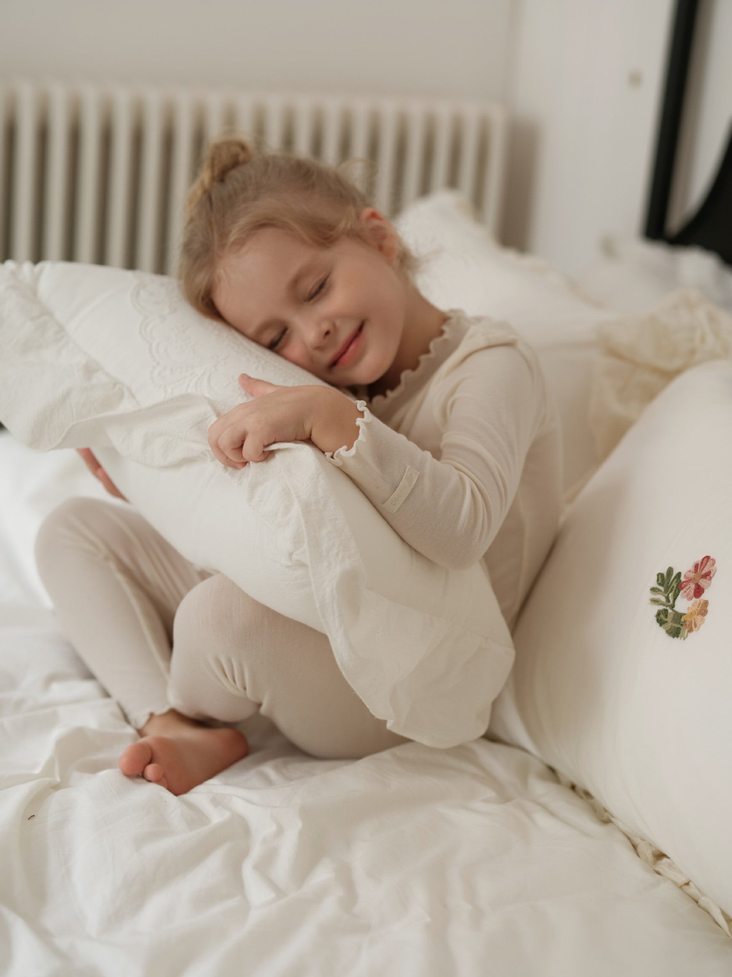 メリノウール キッズ パジャマ ラッフルカラー 長袖 トップス＆パンツ くすみカラー【mh0011572】