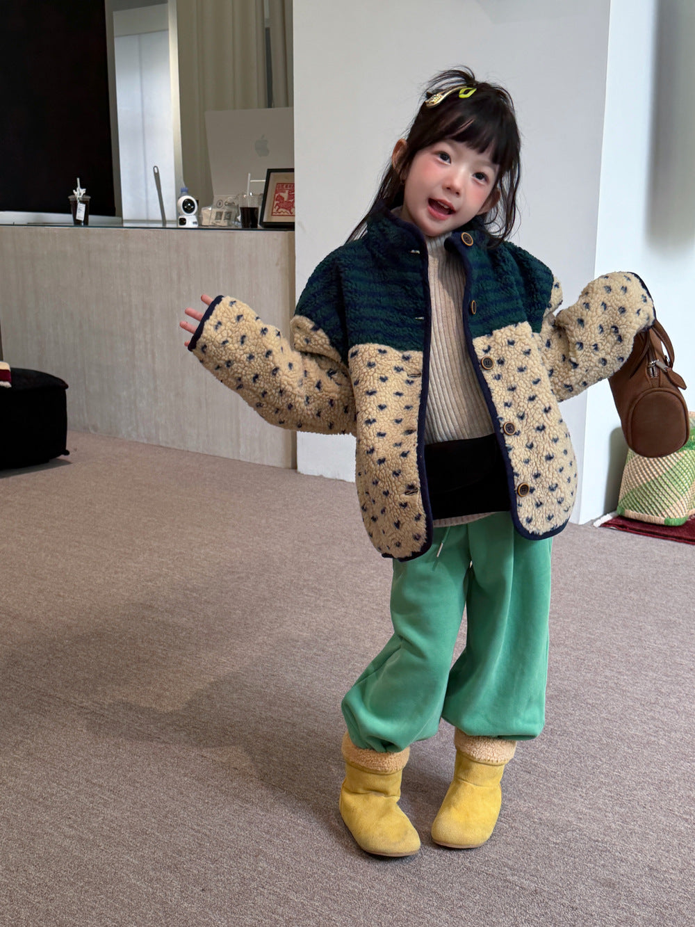 Mo Xiao Meng Children's Wool Sweater 2026 Winter Girls' Korean Color-Block Patchwork Sherpa Jacket Children's Thickened Cotton Jacket【mh0014694】