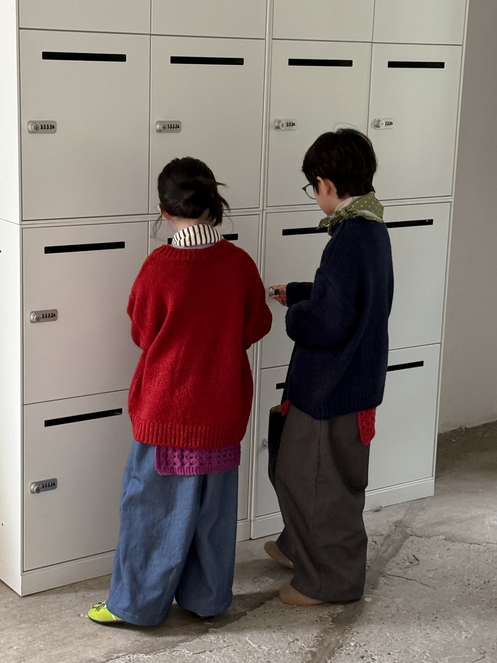 ニットセーター キッズ 裏起毛 厚手 クルーネック 無地 ルーズフィット プルオーバー【mh0011674】