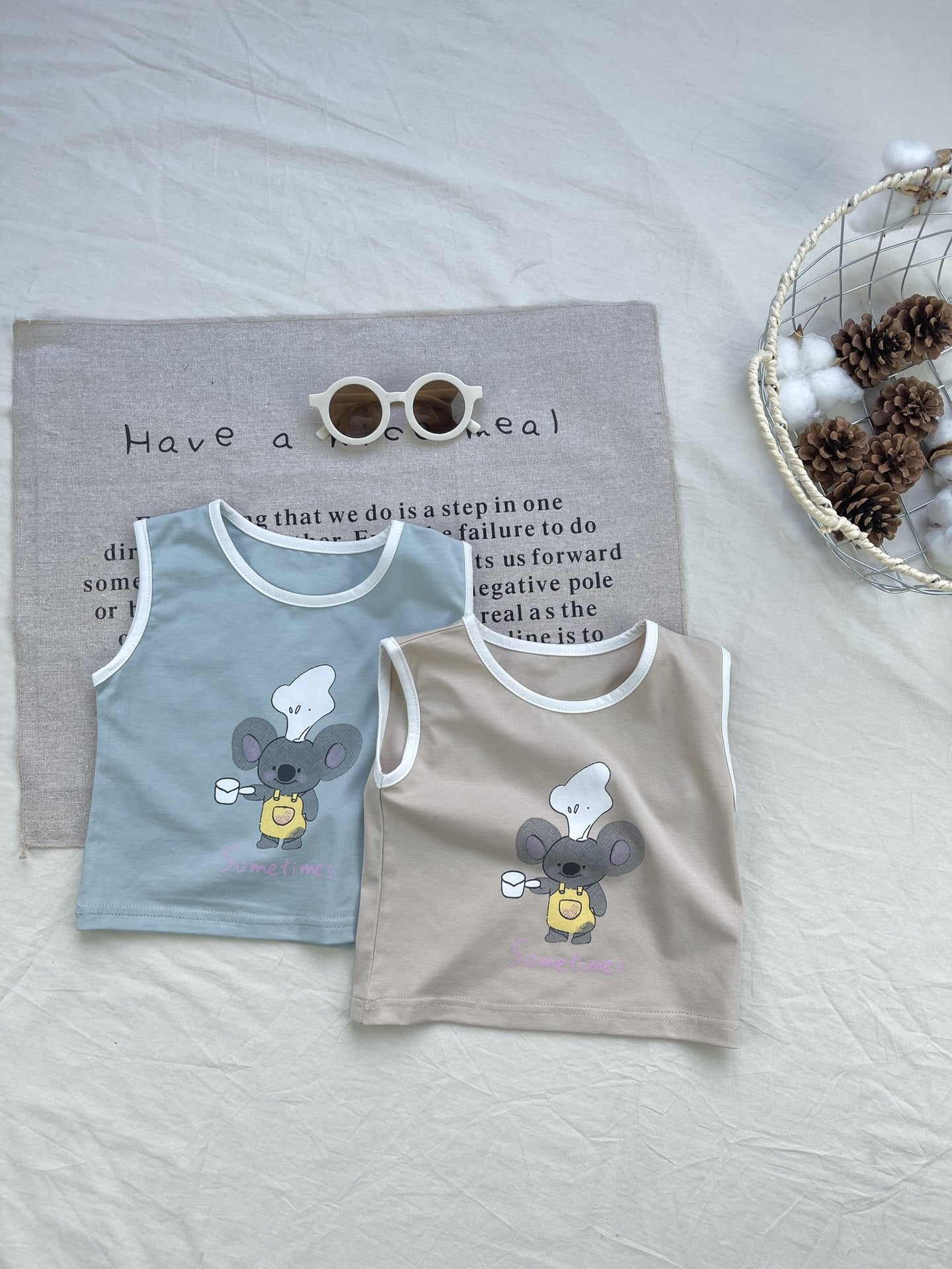 Conjunto de camiseta sin mangas y pantalones cortos con gráfico de Koala Chef | Set de camiseta sin mangas y pantalones cortos de animales【mh0012924】