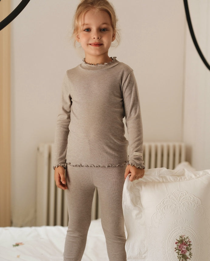 メリノウール キッズ パジャマ ラッフルカラー 長袖 トップス＆パンツ くすみカラー【mh0011572】