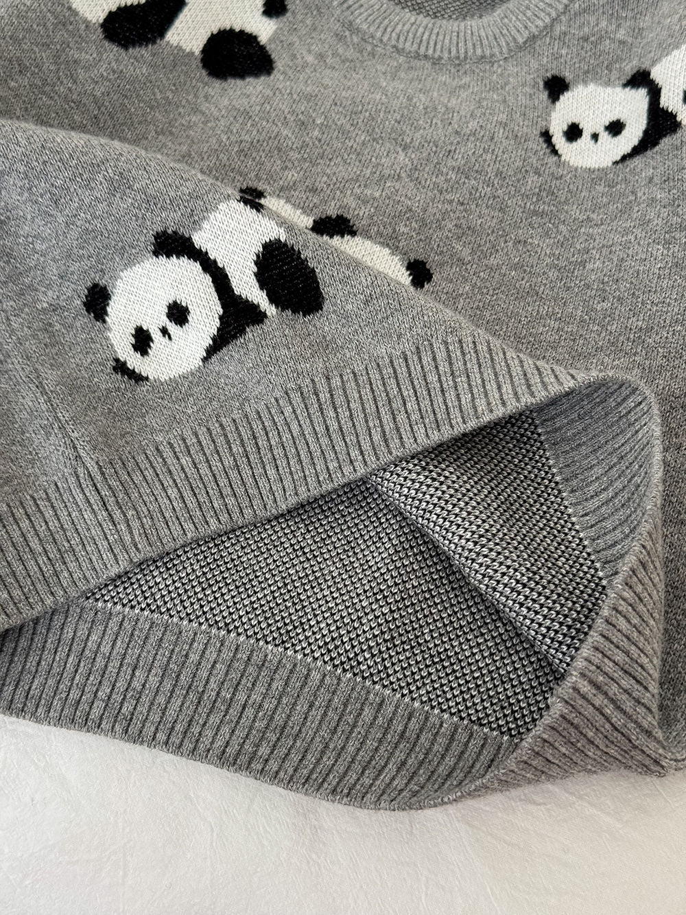 ニットセーター パンダ柄 厚手 クルーネック カジュアル トップス【mh0011691】