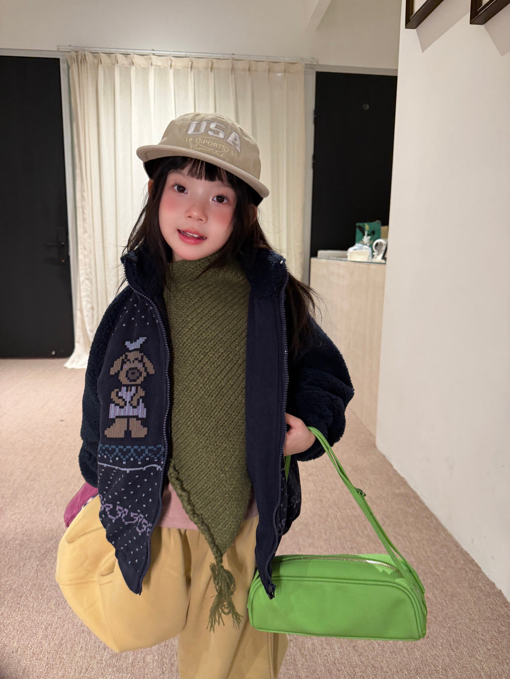 Children's jacket 2026 girls' winter thickened quilted zip-up jacket, children's corduroy patchwork sweater with cute accents【mh0014697】