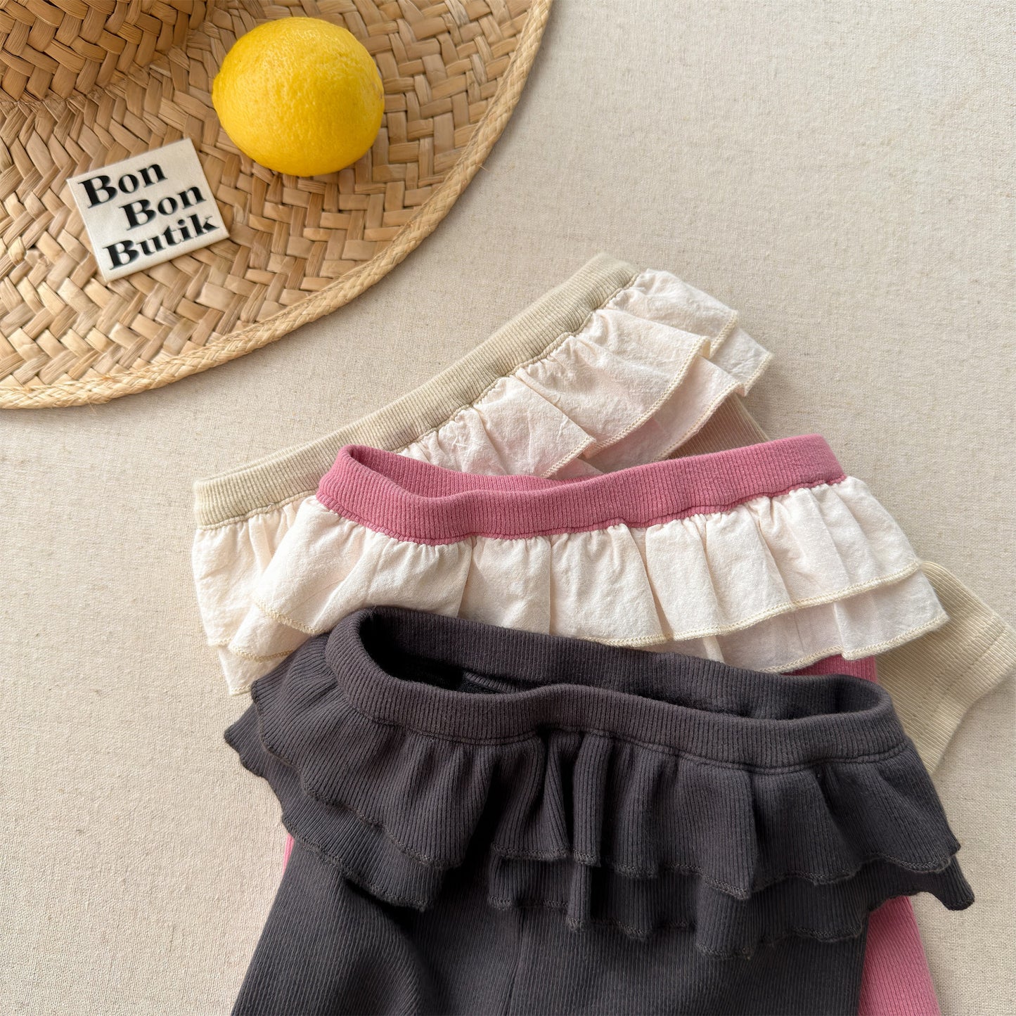 Ruffle Waist Short Leggings ラッフル ショートレギンス【mh0013231】