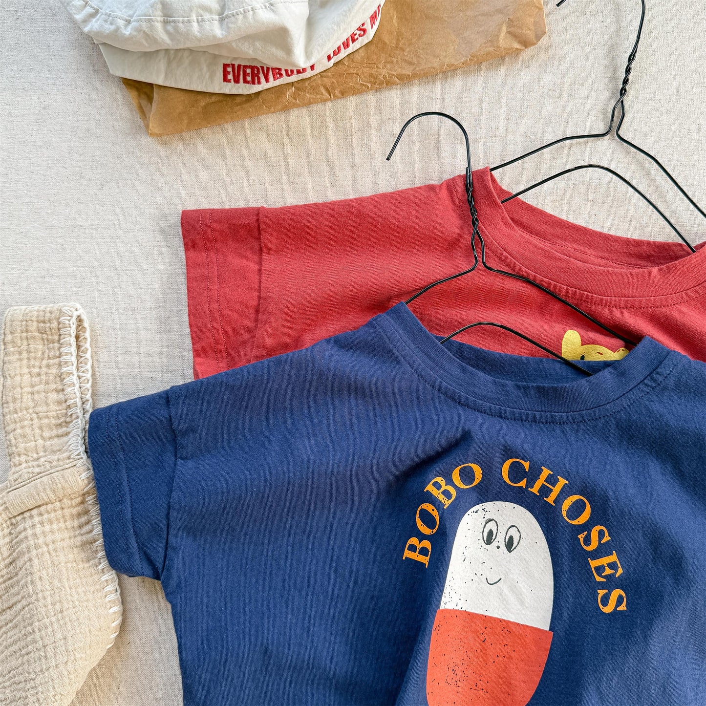 Boiled Egg Bear Graphic T-Shirt コットン クルーネック Tシャツ【mh0012652】
