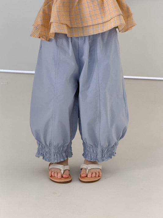 Cotton Slub Slouchy Balloon Pants with Ruffled Hem [mh0012757]