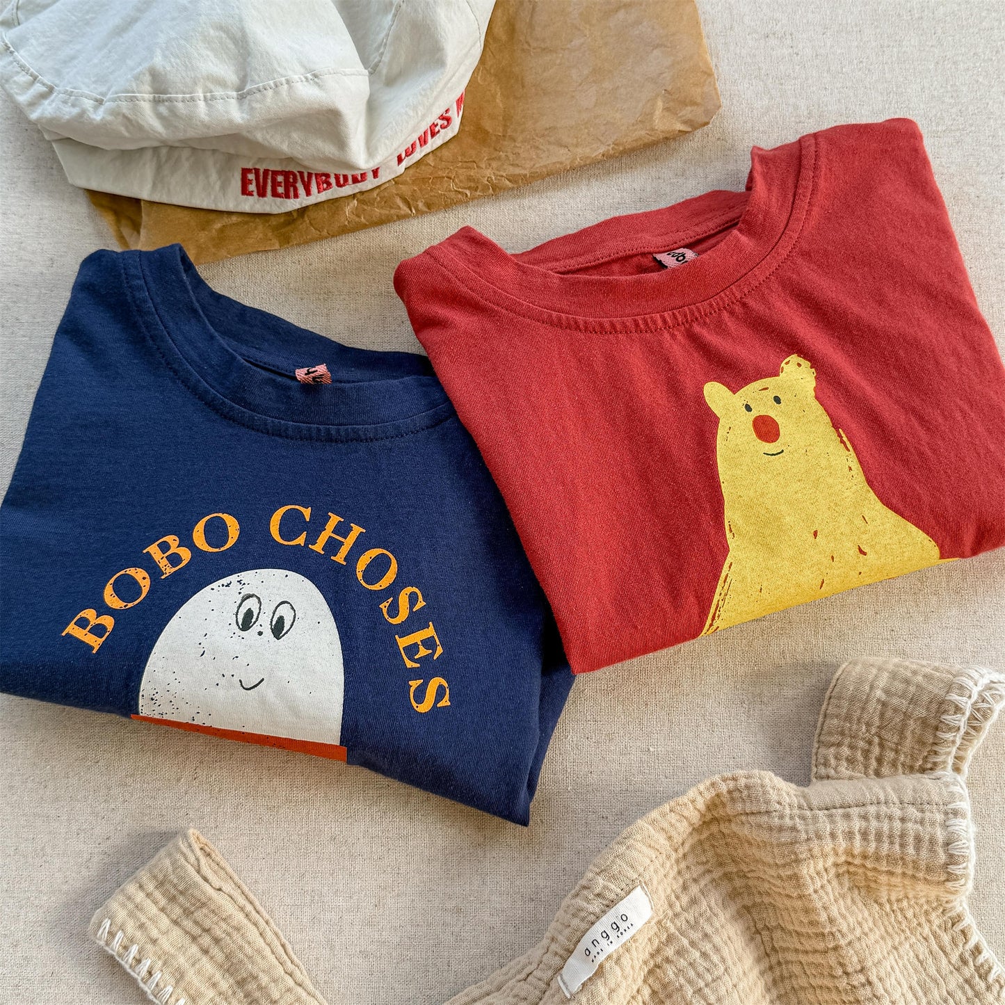 Boiled Egg Bear Graphic T-Shirt コットン クルーネック Tシャツ【mh0012652】