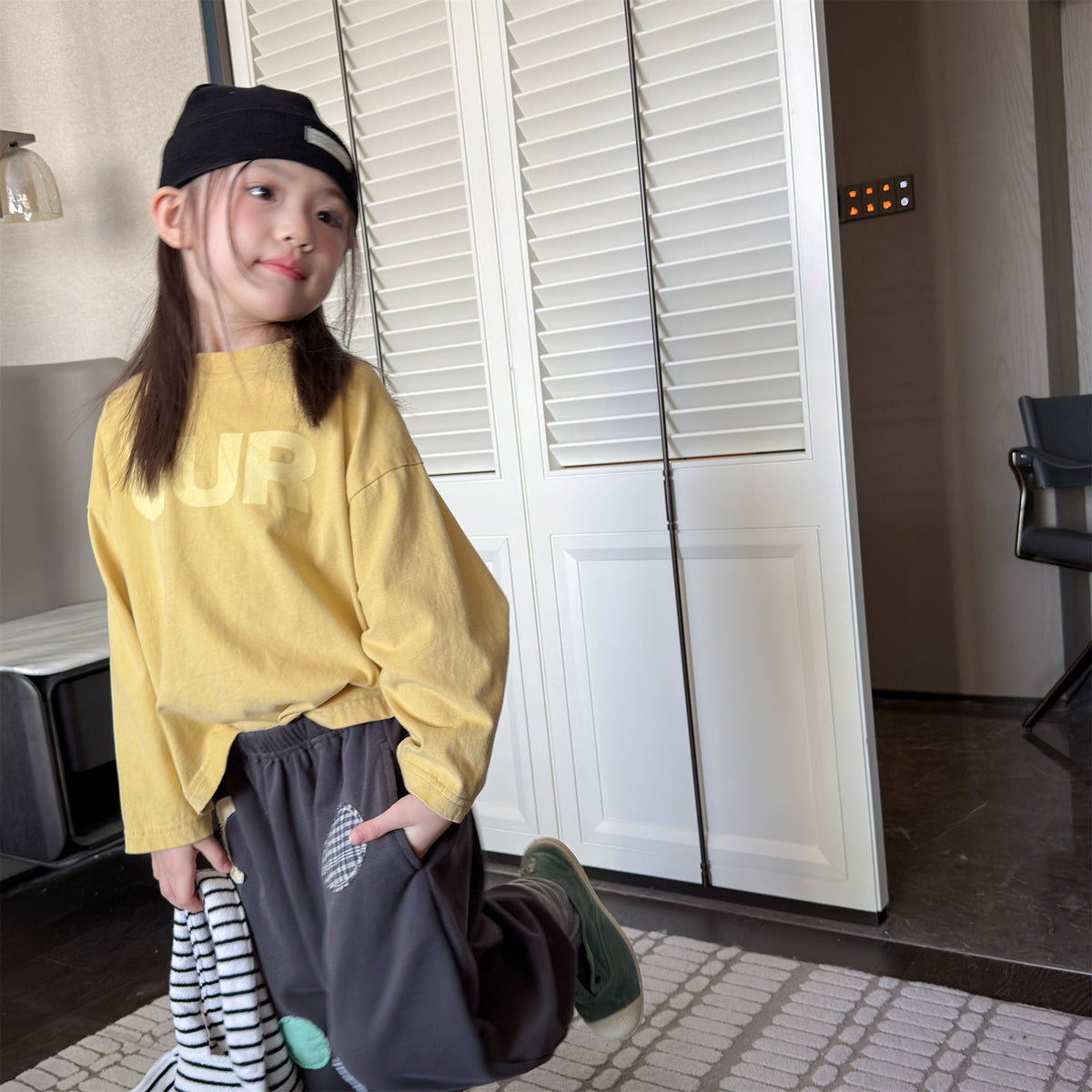 キッズ 英字プリント バックロゴ ルーズ 長袖Tシャツ【mh0014334】