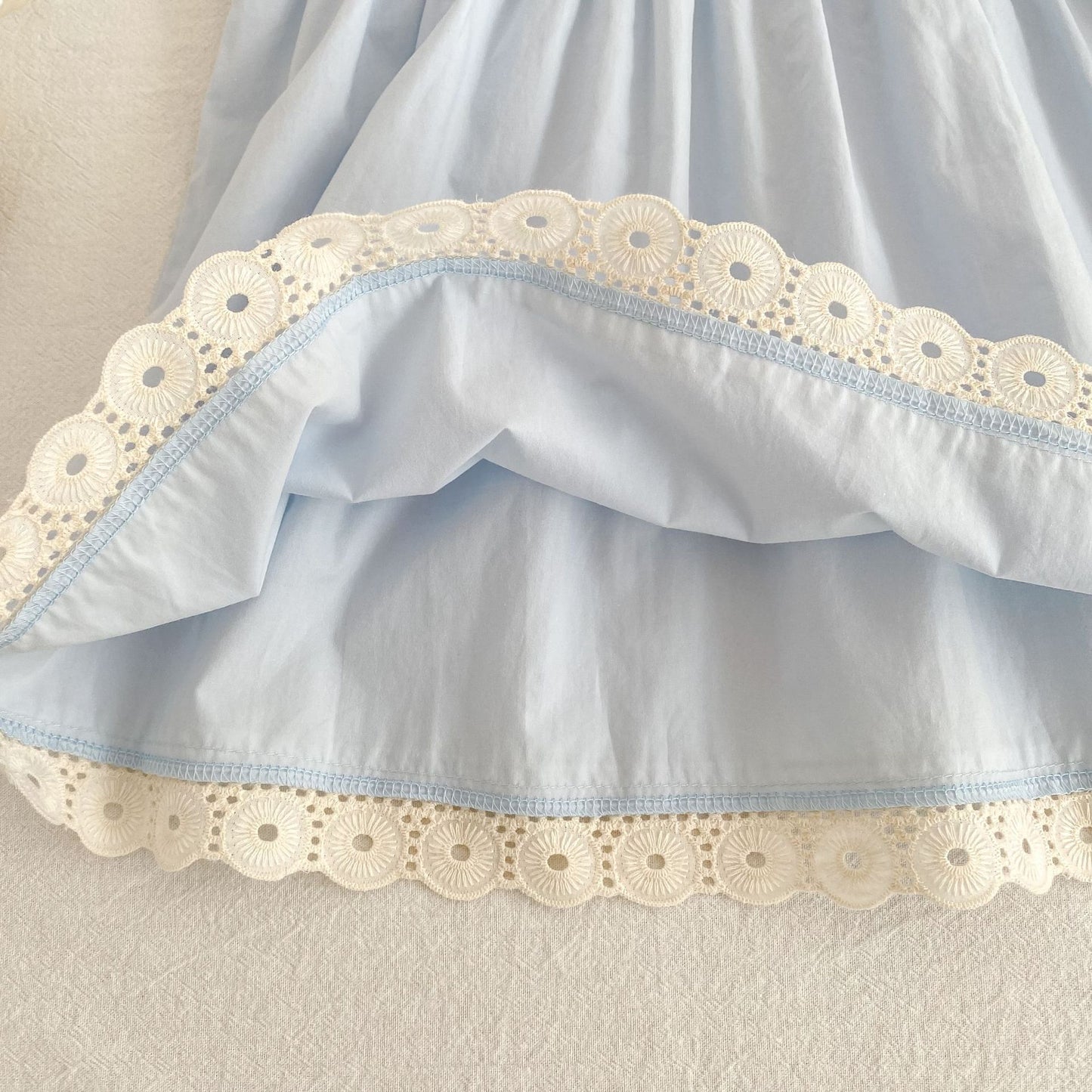 Vestido midi tipo pelele con cuello de encaje con volantes【mh0013162】