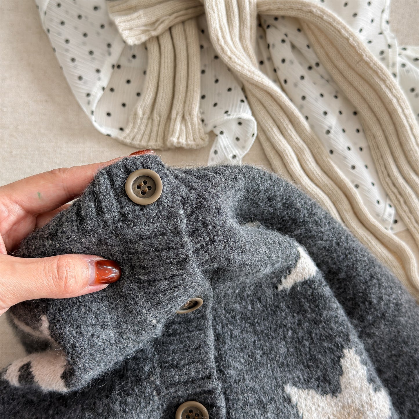 ニットカーディガン スター星 モノトーン ラグラン カジュアル アウター【mh0011612】