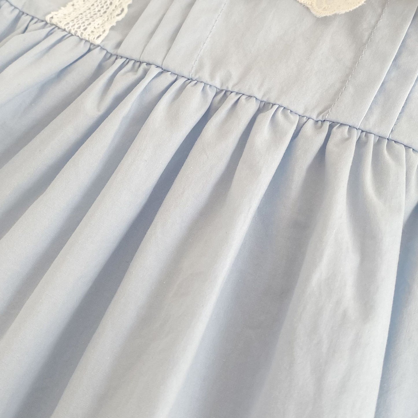 Vestido midi tipo pelele con cuello de encaje con volantes【mh0013162】