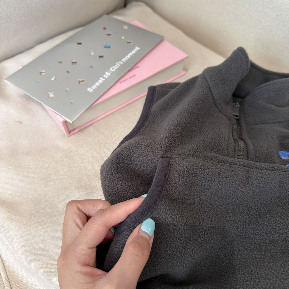 Kids' Embroidered Number Stand-Collar Half-Zip Fleece Long Vest【mh0014559】
