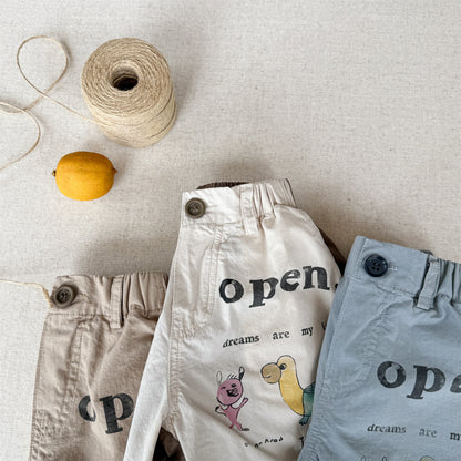 Graphic Letter Print Shorts