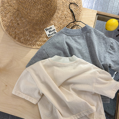 生成り＆ライトグレー半袖Tシャツ、丸首リブのシンプルなデザイン