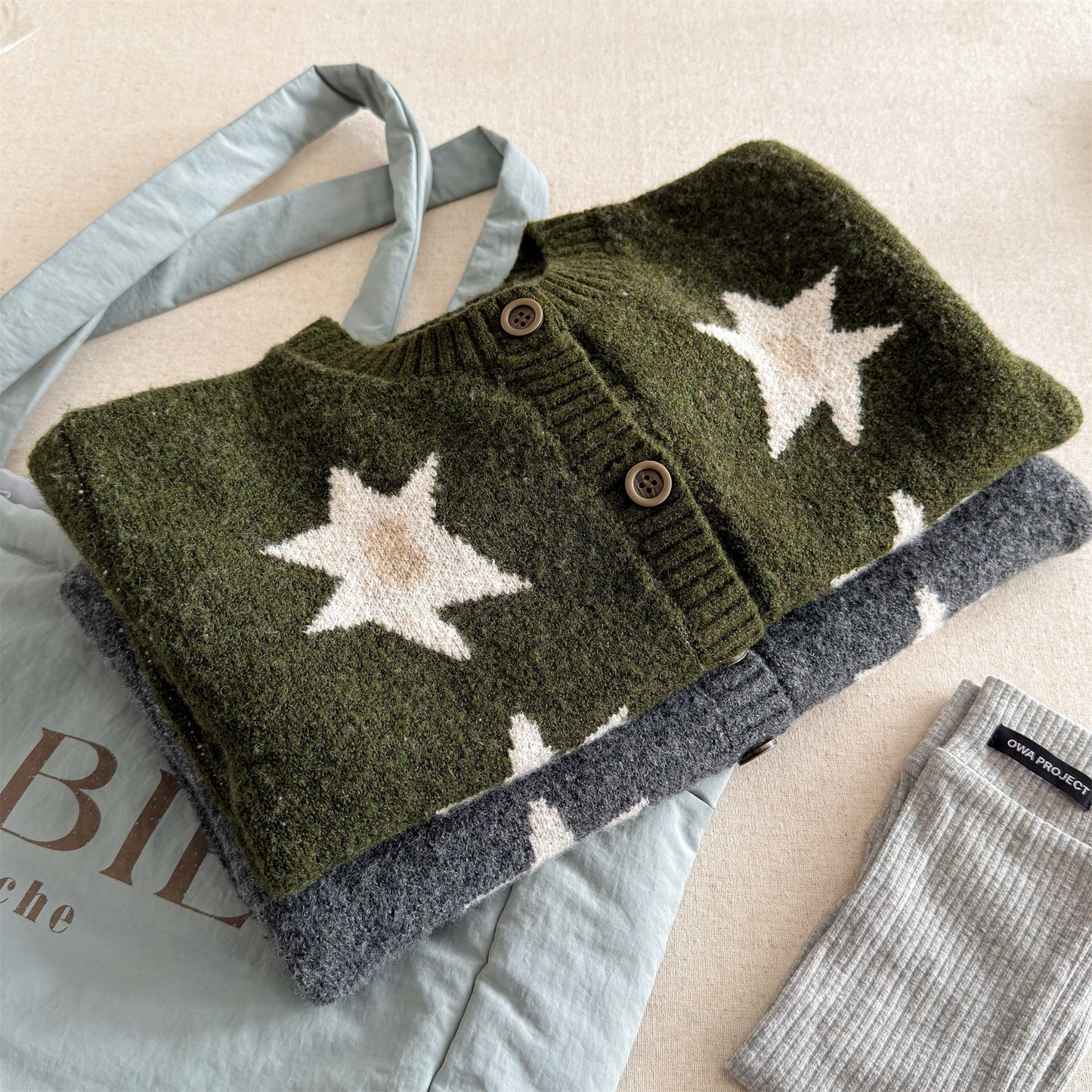 ニットカーディガン スター星 モノトーン ラグラン カジュアル アウター【mh0011612】