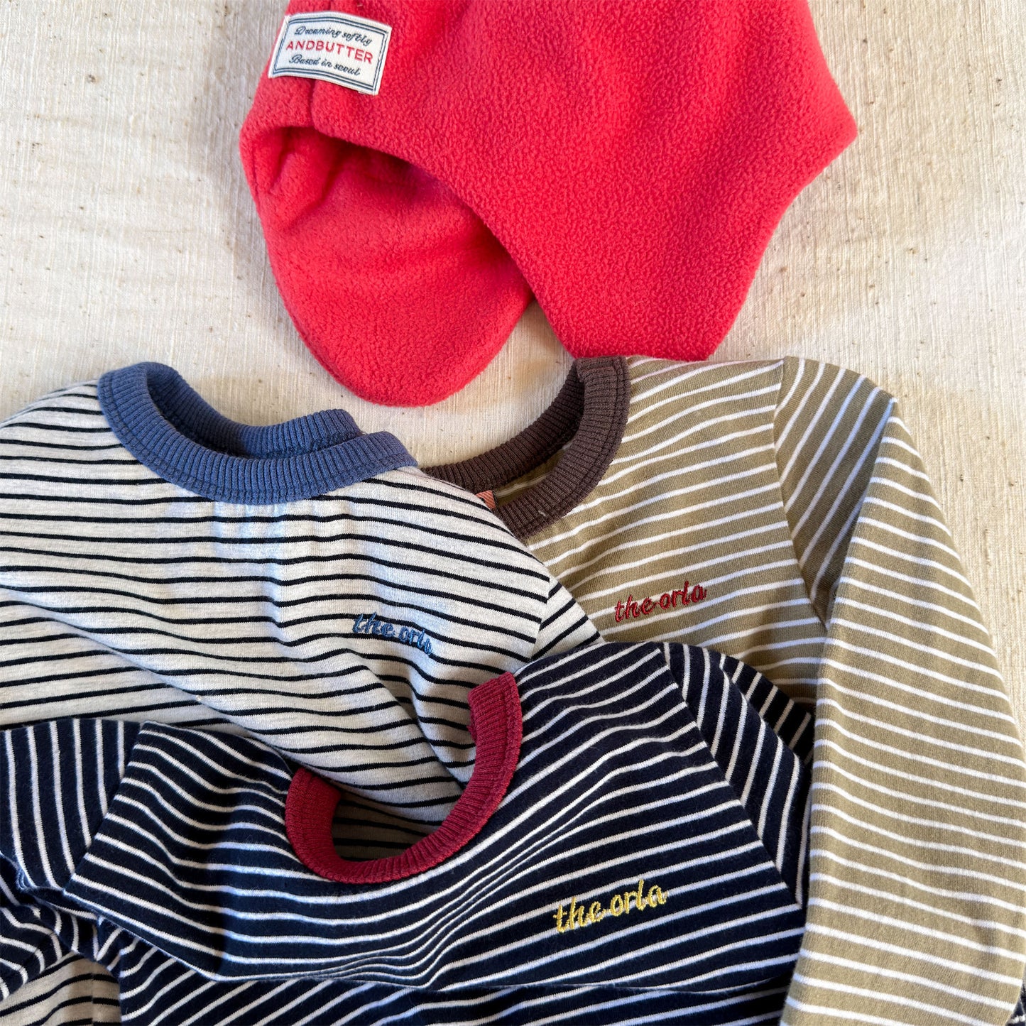 キッズ ボーダー柄 クルーネック 配色ライン 刺繍 長袖Tシャツ【mh0014052】