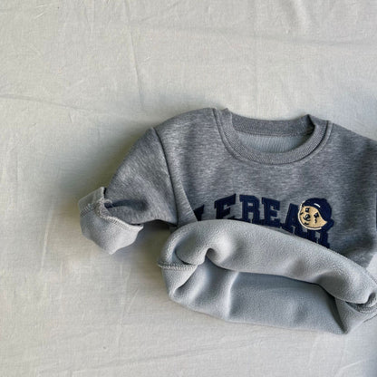 Conjunto de sudadera de manga larga con estampado de logotipo universitario y pantalón largo con forro polar para bebés y niños [mh0014641]