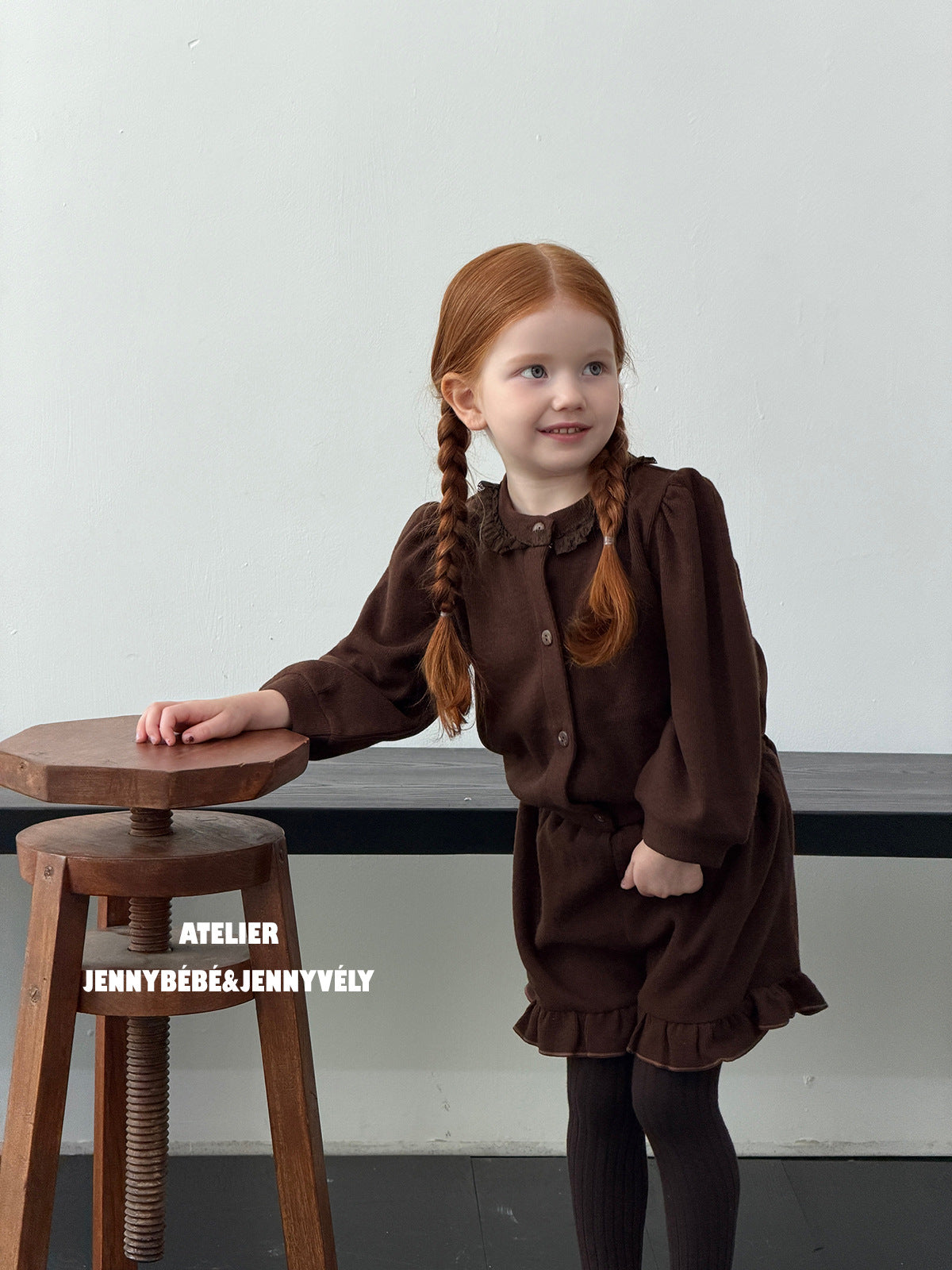 Conjunto de blusa de manga larga con cuello de volantes y mangas abullonadas con pantalón de volantes para niños 【mh0014669】