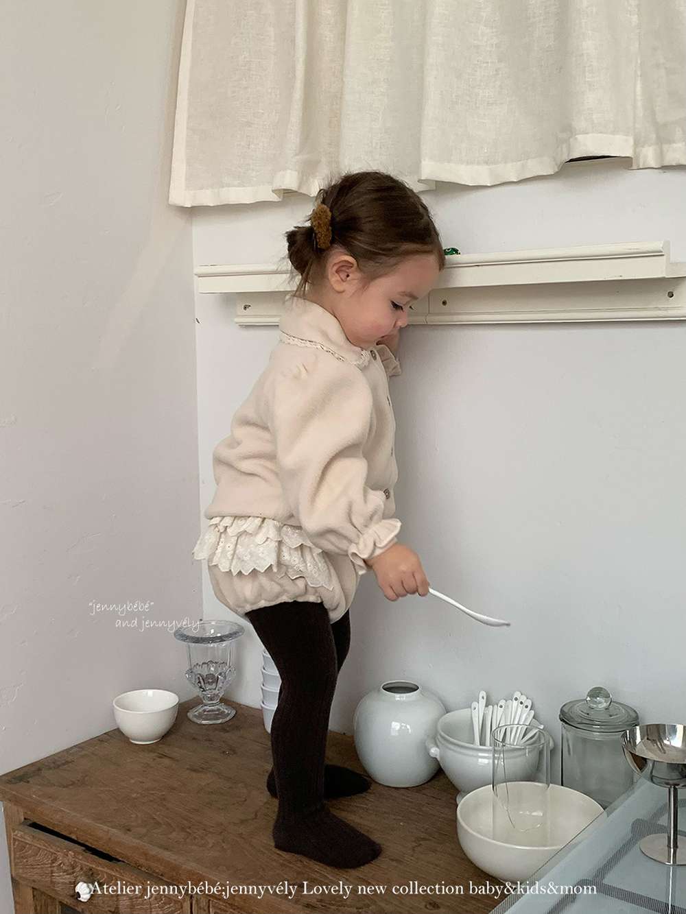 長袖セットアップ 長袖セットアップ フリース素材 丸襟ブラウス フリルかぼちゃパンツ 2点セット 防寒【mh0011532】