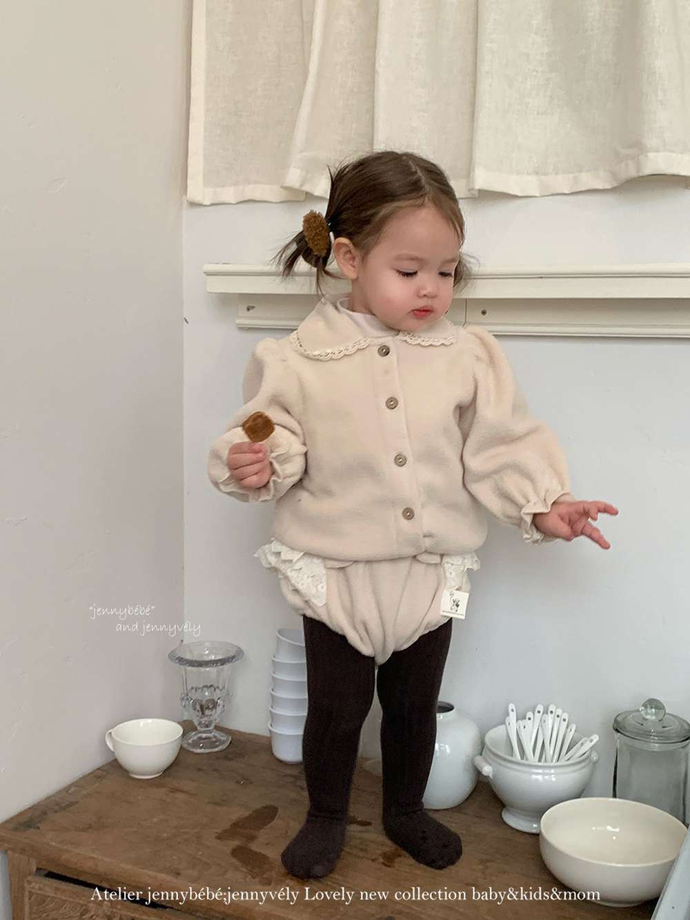 長袖セットアップ 長袖セットアップ フリース素材 丸襟ブラウス フリルかぼちゃパンツ 2点セット 防寒【mh0011532】