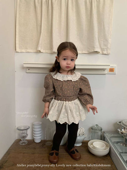 長袖セットアップ 長袖セットアップ チェック小花柄 ブラウス サスペンダー付きブルマ 2点セット【mh0011535】