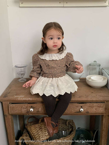 長袖セットアップ 長袖セットアップ チェック小花柄 ブラウス サスペンダー付きブルマ 2点セット【mh0011535】