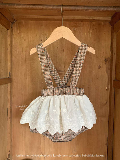 長袖セットアップ 長袖セットアップ チェック小花柄 ブラウス サスペンダー付きブルマ 2点セット【mh0011535】