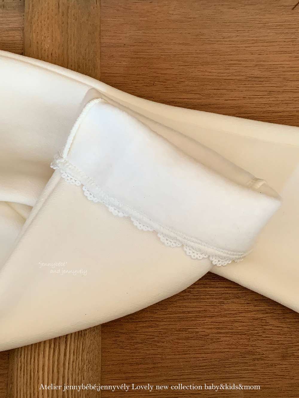 長袖セットアップ チュールレイヤード 長袖トップス 裏起毛 フレアパンツ セットアップ【mh0011527】